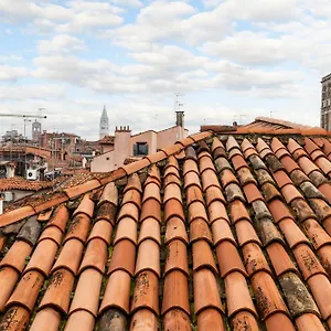 Glass House - Loft 2 Minutes To Rialto Bridge & View Apartment Venice